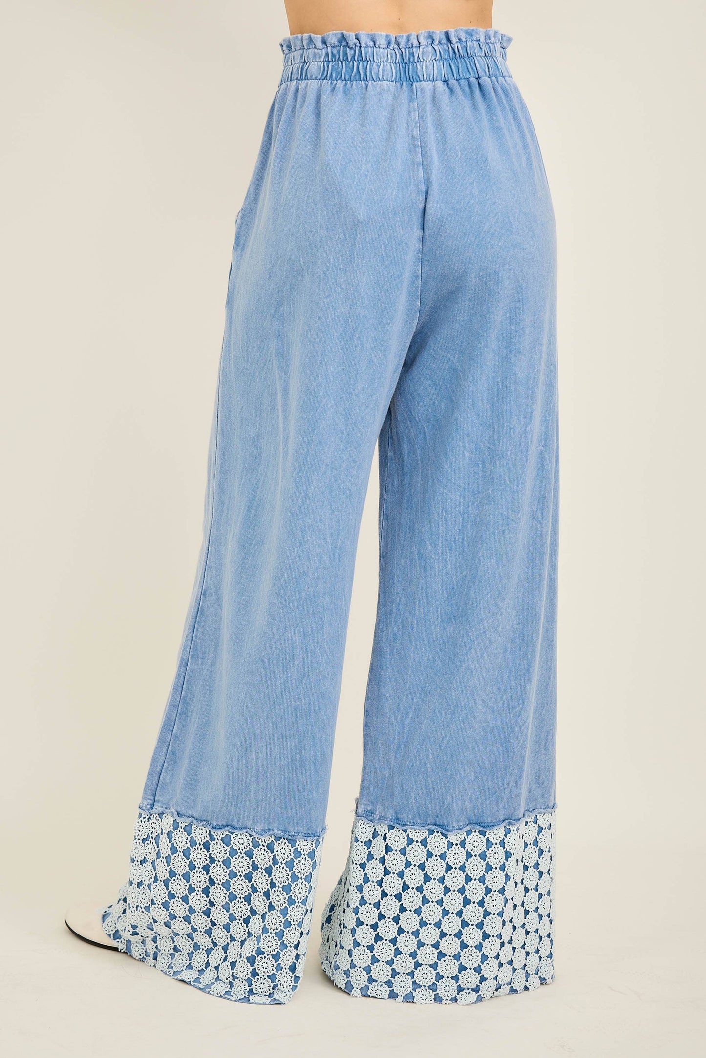 Mineral Washed Flower Daisy Trim LongLeg Pants HP6016P1
