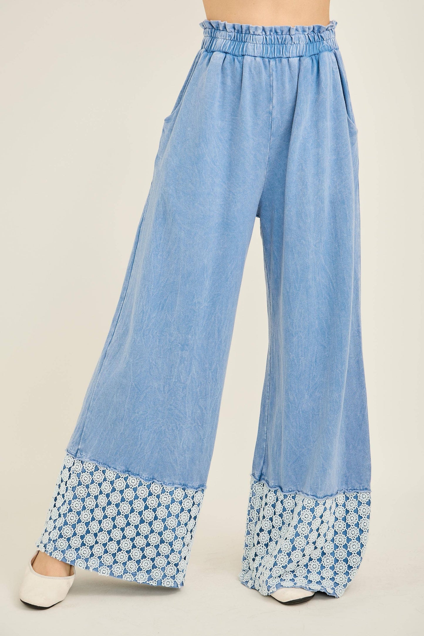 Mineral Washed Flower Daisy Trim LongLeg Pants HP6016P1