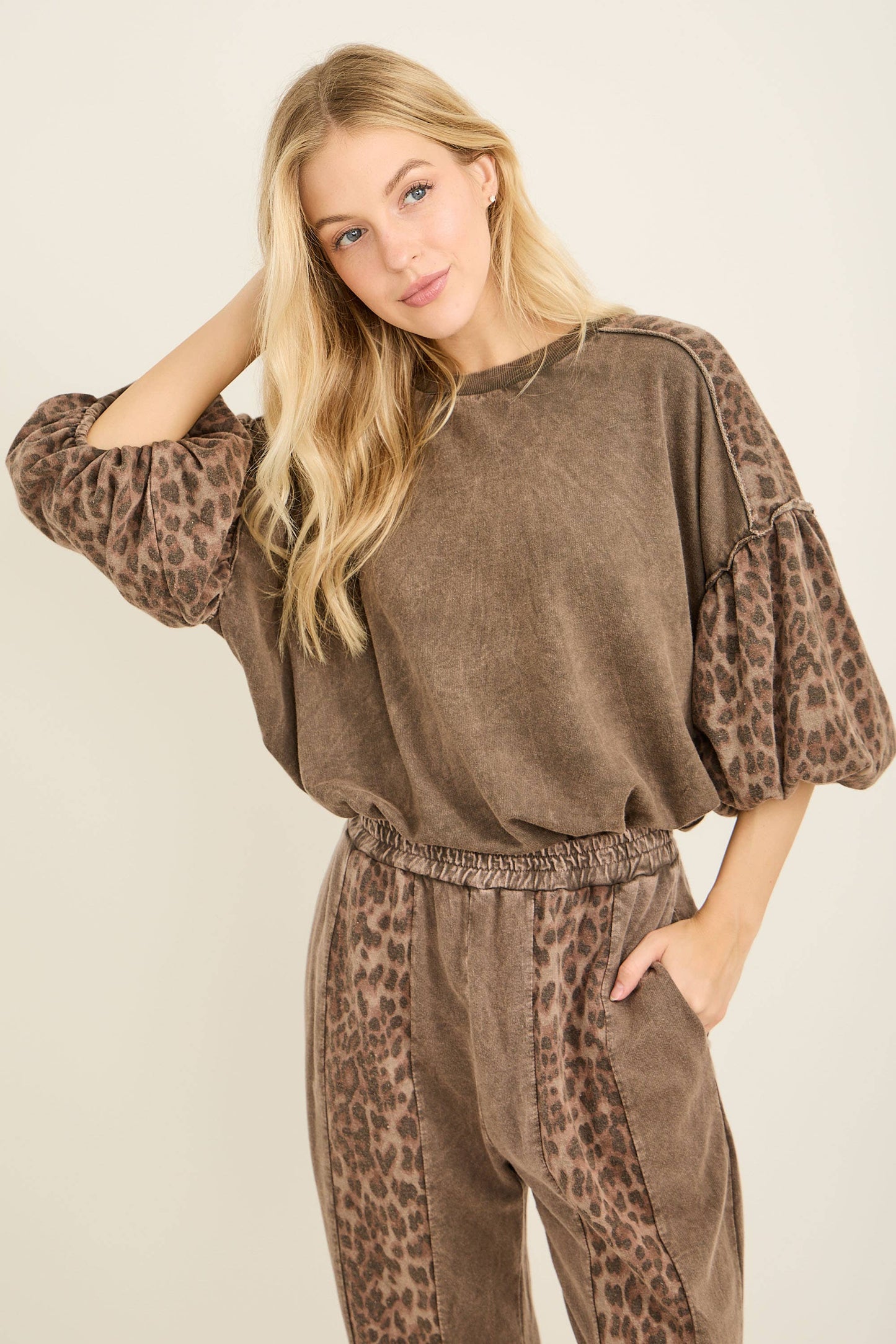 J her Mineral Washed Cheetah Puff Sleeve Fall Blouse brown