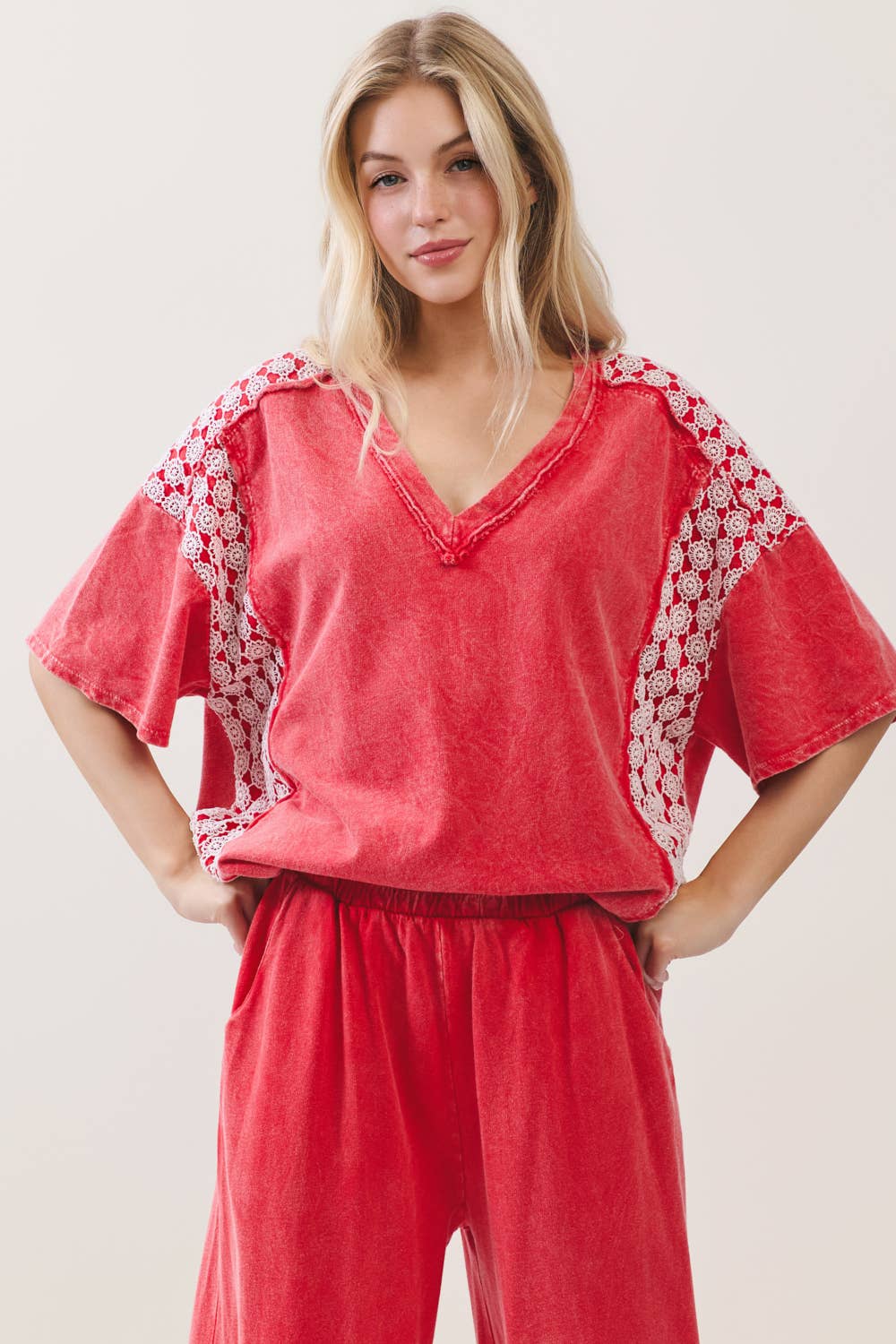 Mineral Washed Flower Daisy Trim Vneck Blouse top HT6747