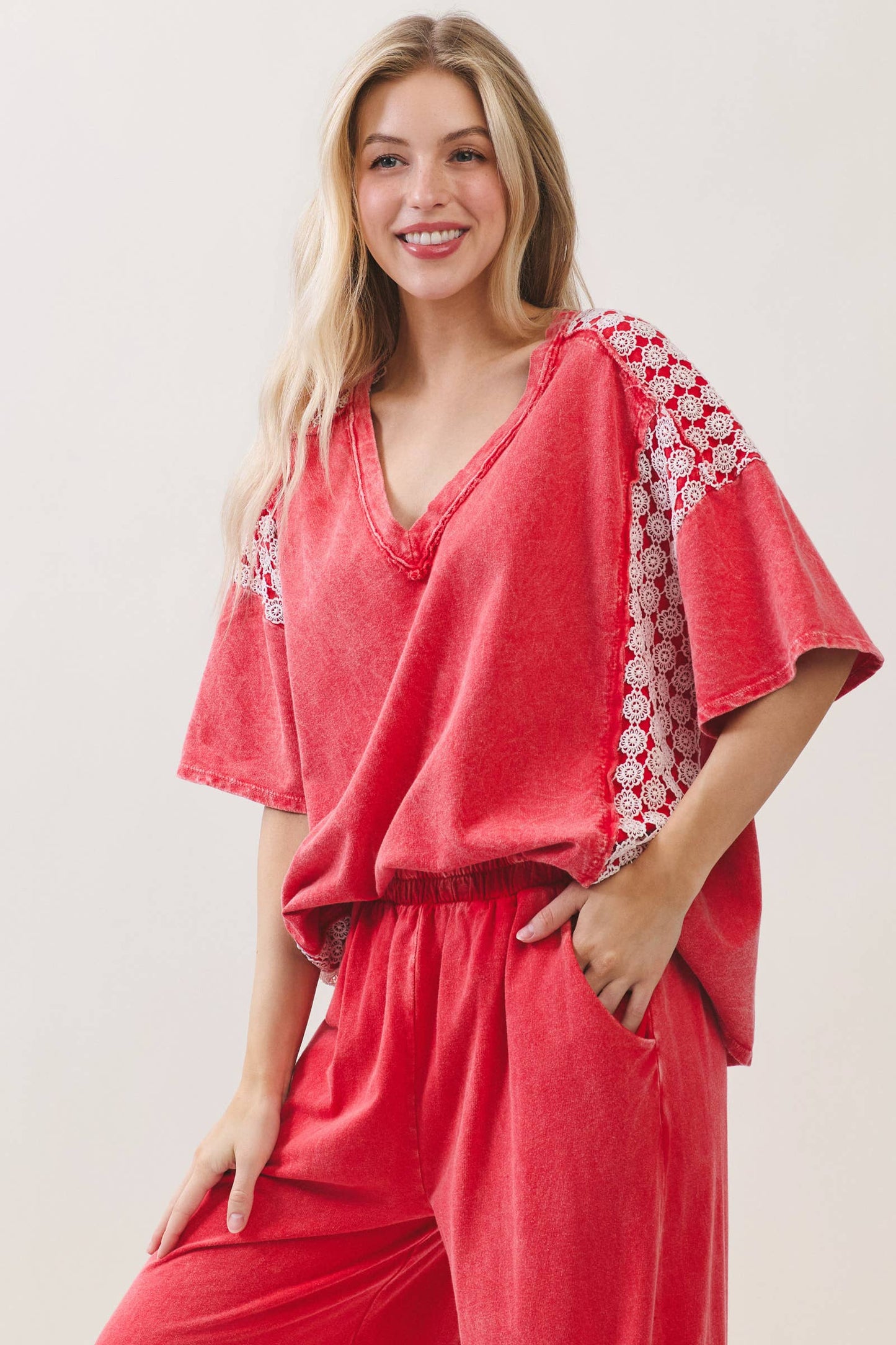 Mineral Washed Flower Daisy Trim Vneck Blouse top HT6747