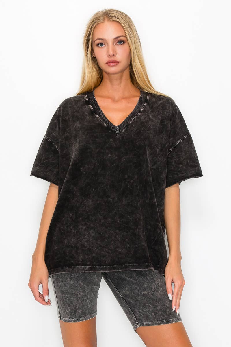 MineralWash VNECK everyday Tshirt HT4166