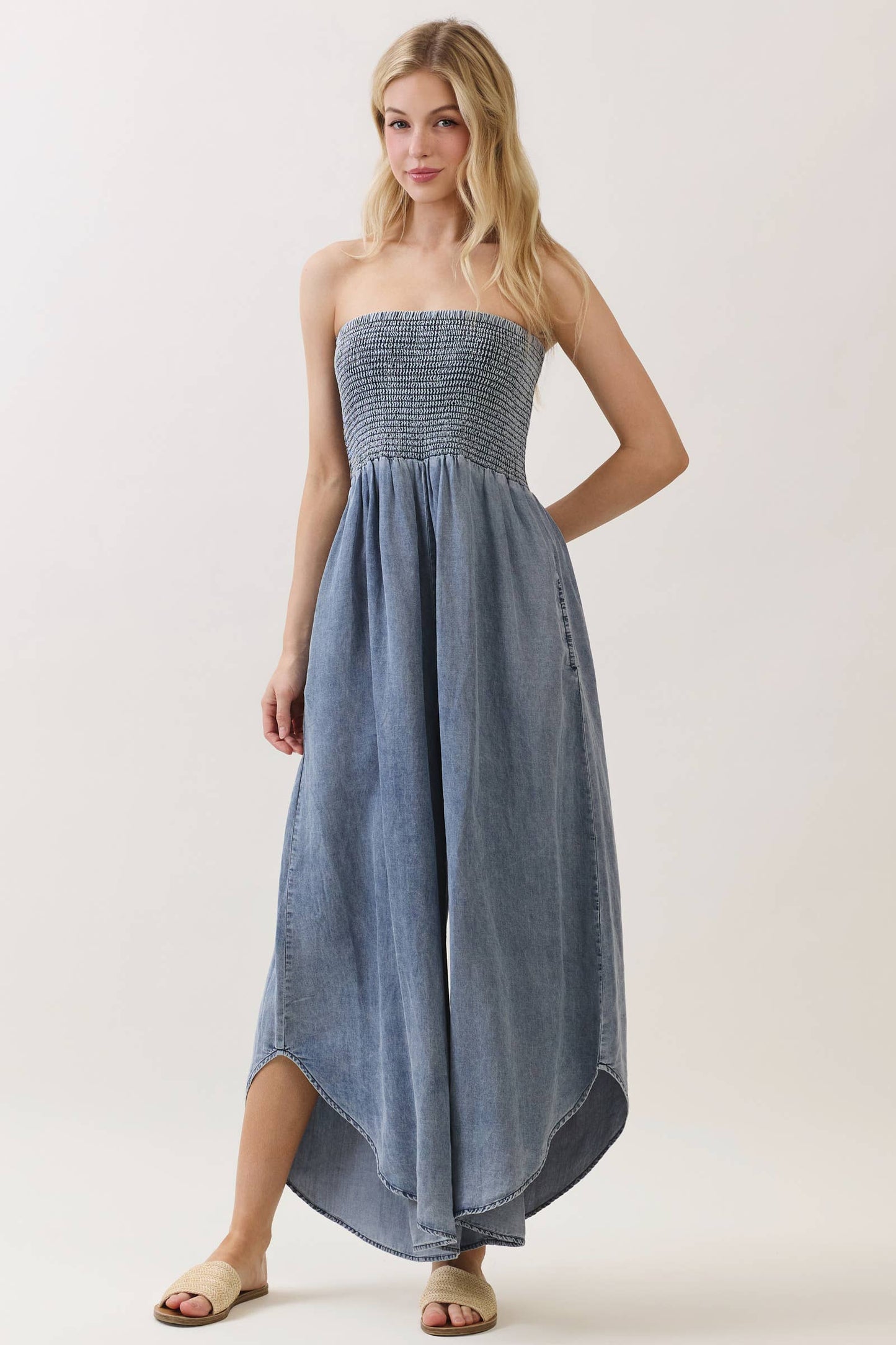 TENCEL SMOCKED ROUND HEM JUMPSUIT - VJU60429P