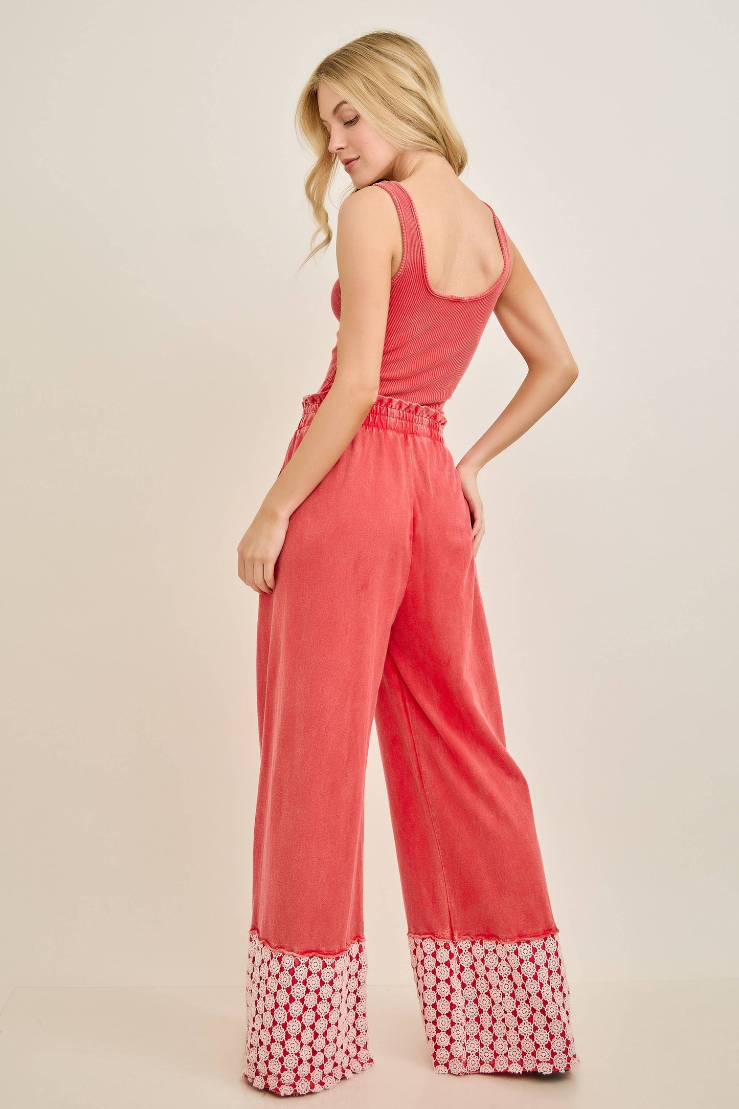 Mineral Washed Flower Daisy Trim LongLeg Pants HP6016P1