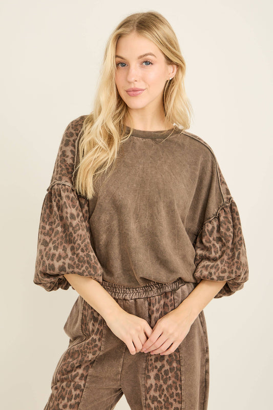 J her Mineral Washed Cheetah Puff Sleeve Fall Blouse brown