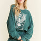 Mineral Washed Free Spirit Graphic sweatshirt HT4150P6