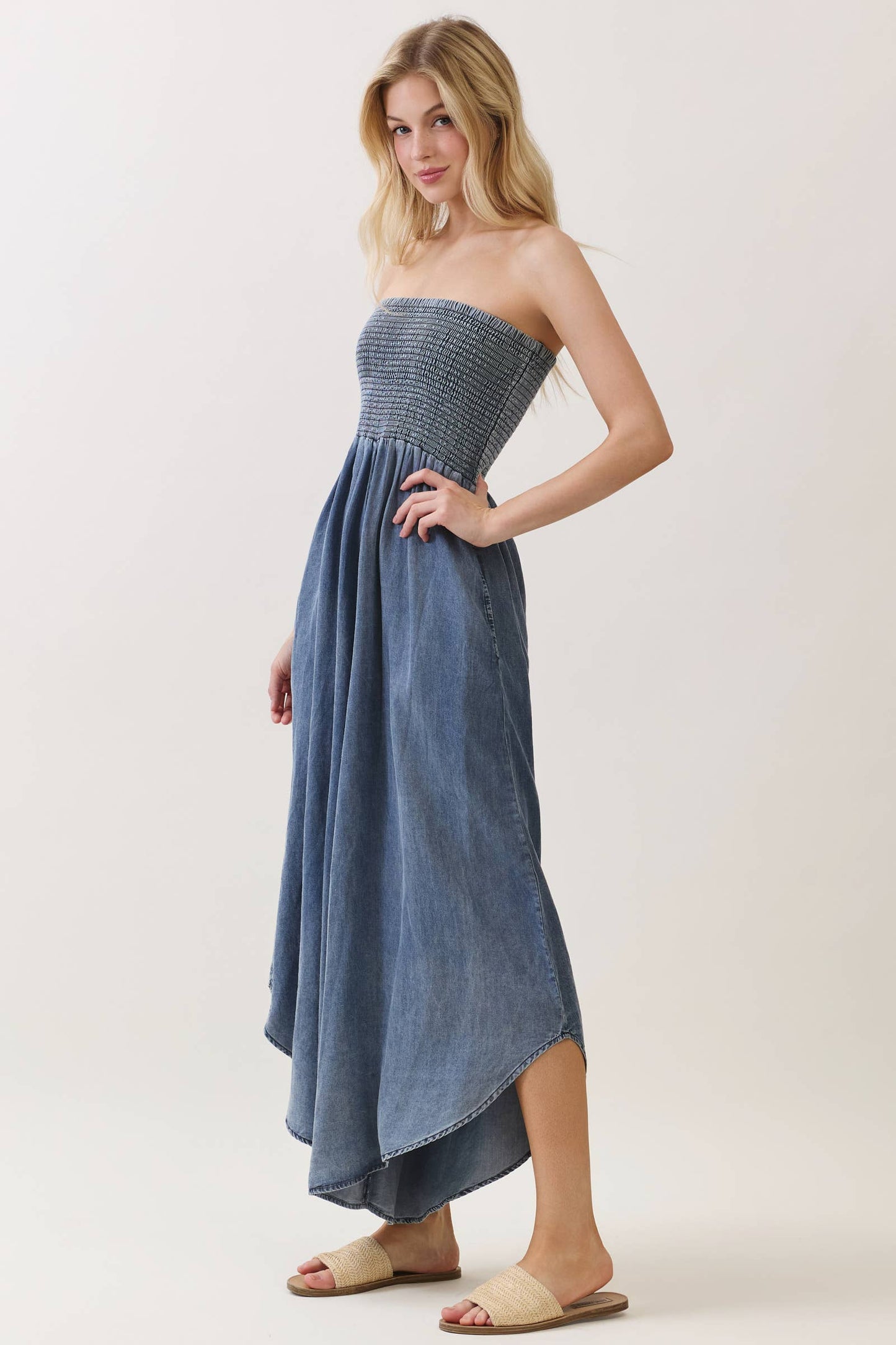 TENCEL SMOCKED ROUND HEM JUMPSUIT - VJU60429P