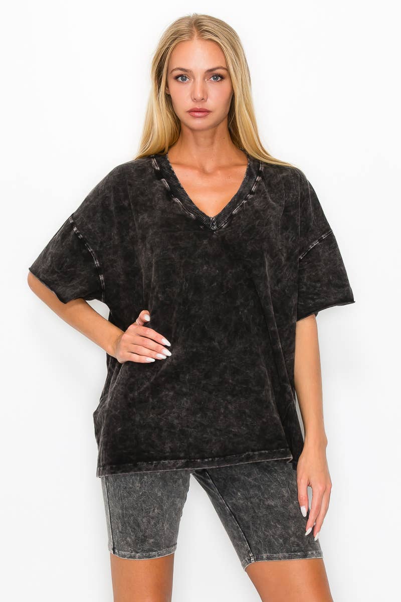 MineralWash VNECK everyday Tshirt HT4166
