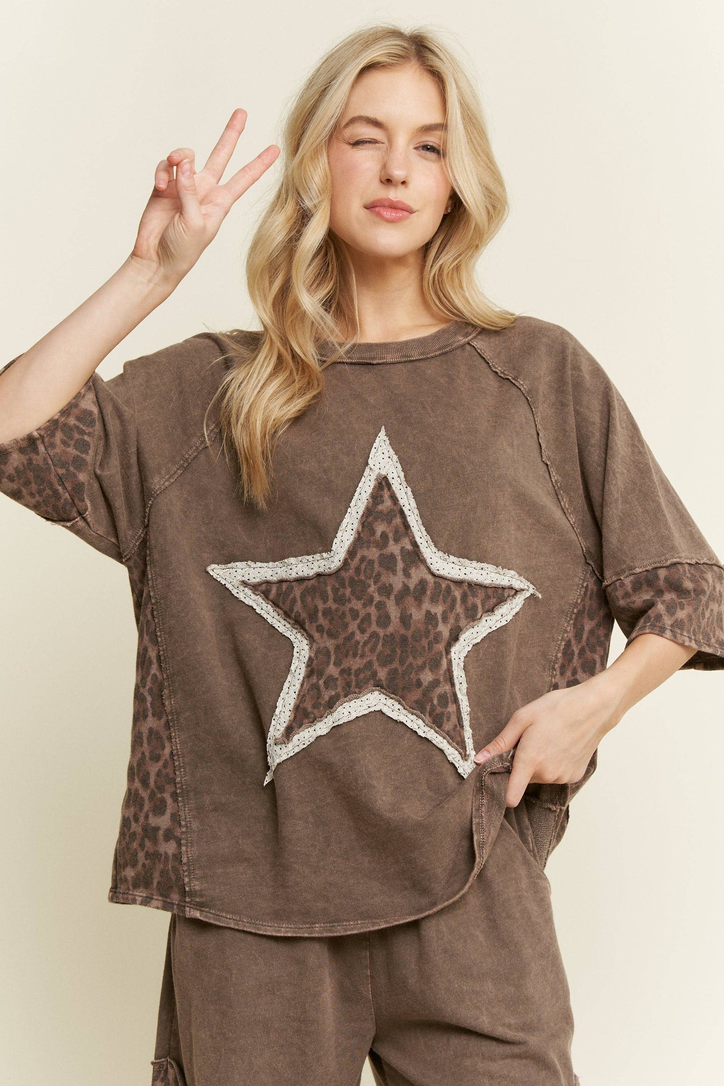 (Copy) J her Mineral Washed Leopard Star Halfsleeve top HT6628