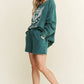Mineral Washed Free Spirit Graphic sweatshirt HT4150P6